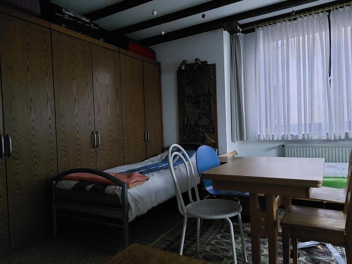 Zimmer Im Landhaus Erkelenz Bagian luar foto