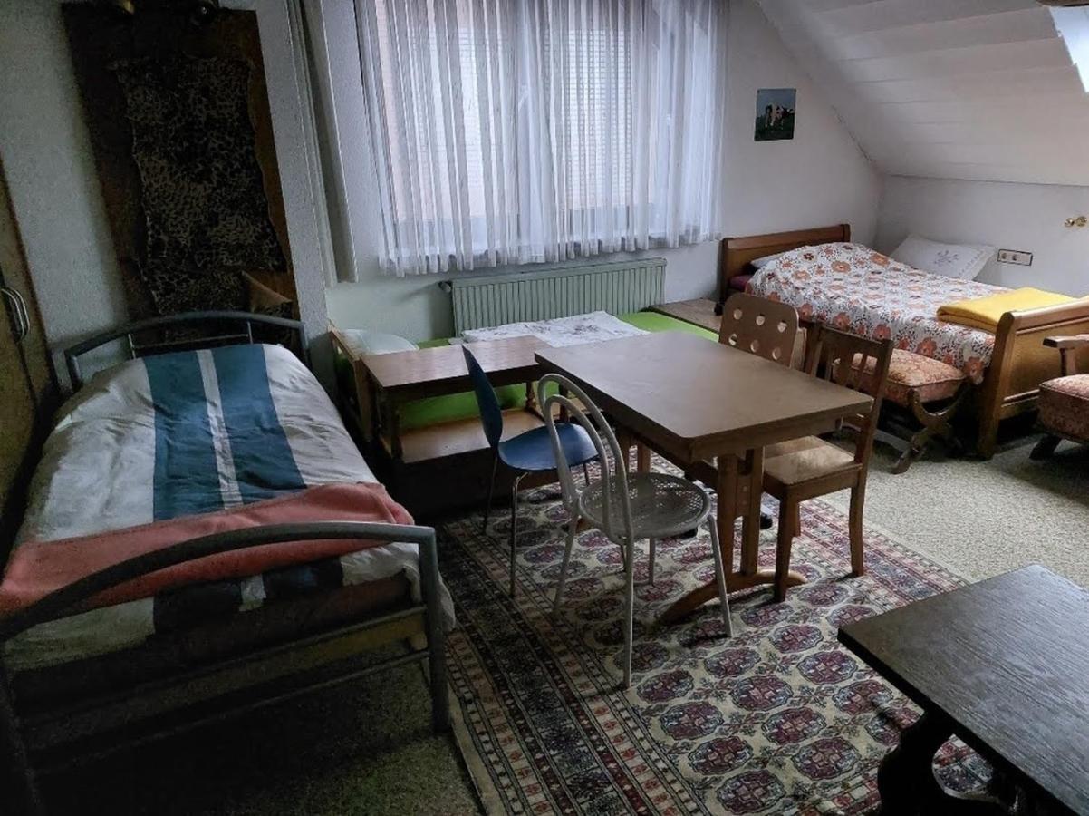 Zimmer Im Landhaus Erkelenz Bagian luar foto